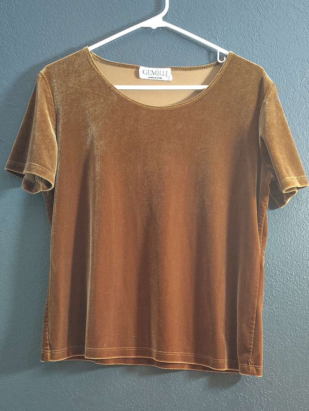 Vintage Gemilli Short Sleeve Velvet 90s Y2k Tee in Brown